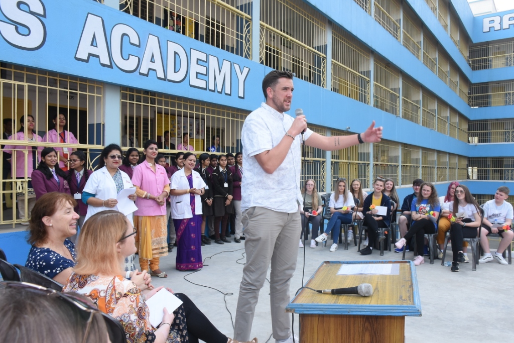 VISIT TO R.V.S. ACADEMY BY EDUCATIONISTS  AND STUDENTS FROM CONSETT ACADEMY U.K.